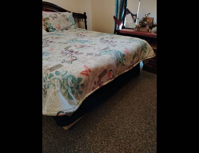 3 BEDROOM FREEHOLD FOR SALE IN LENNOXTON